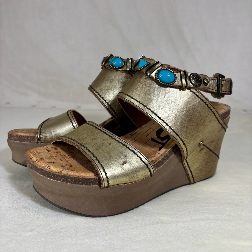OTBT Women’s Layover Wedge Sandals Gold With Turquoise Accents Size 9